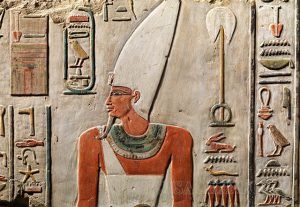 Mentuhotep-II-vi-Pharaoh-sang-tao-ra-Vuong-trieu-thu-11