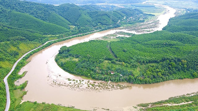 Dòng chảy của sông là một trong những yếu tố tác động tới quá trình bồi tụ