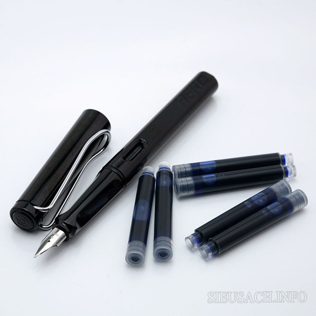 Không thể sử dụng ống mực cho các loại bút máy khác nhau