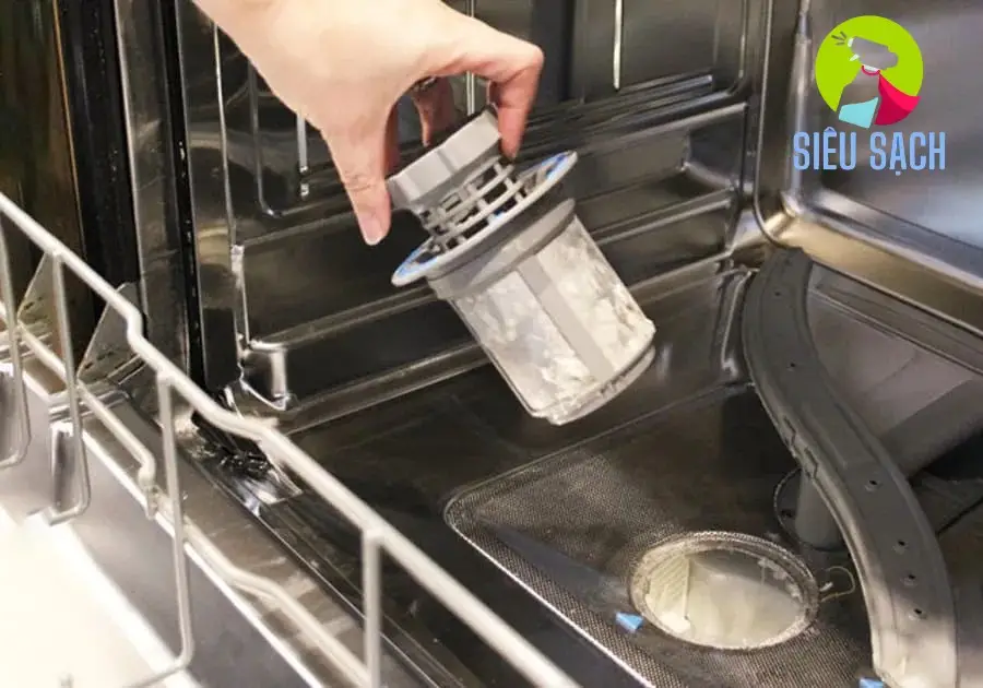 Tại sao cần làm sạch máy rửa bát?