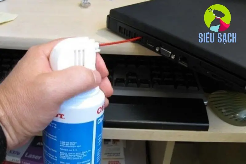 Tại Sao Cần Vệ Sinh Khe Tản Nhiệt Laptop?