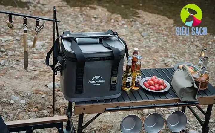 Làm Sạch Dụng Cụ Nấu Ăn Ngoài Trời Làm Sạch Dụng Cụ Nấu Ăn Ngoài Trời